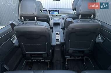 Мінівен Mercedes-Benz V-Class 2024 в 