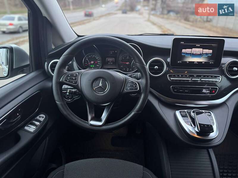 Минивэн Mercedes-Benz V-Class 2016 в Харькове фото 25 Минивэн Mercedes-Benz V-Class 2016 в Харькове