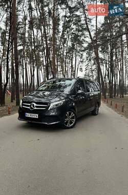 Мінівен Mercedes-Benz V-Class 2020 в Києві