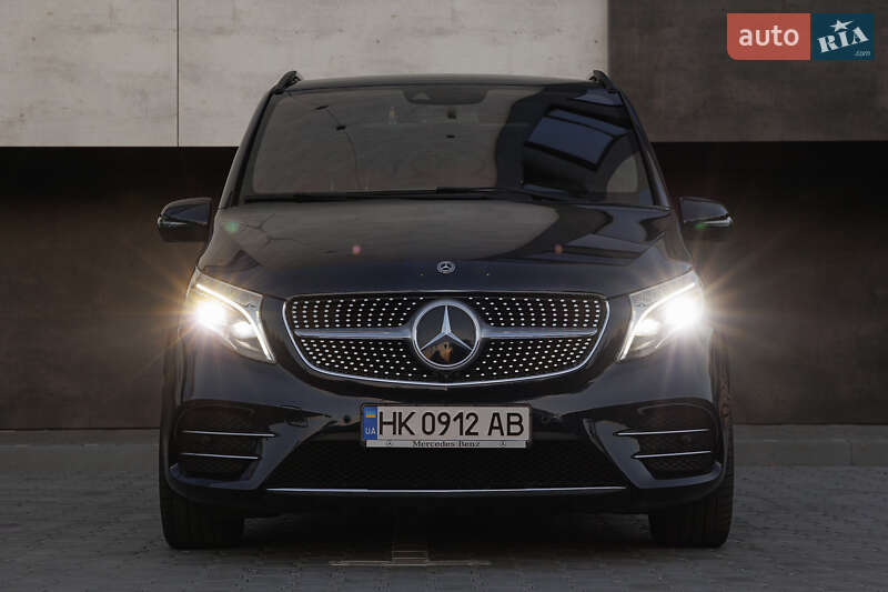 Минивэн Mercedes-Benz V-Class 2020 в 