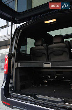 Минивэн Mercedes-Benz V-Class 2020 в 