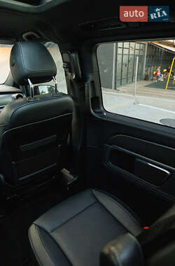 Минивэн Mercedes-Benz V-Class 2020 в 
