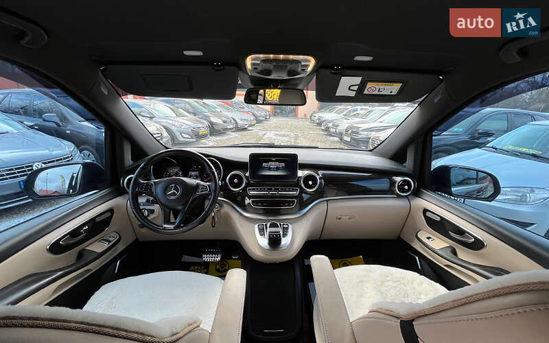 Минивэн Mercedes-Benz V-Class 2016 в Коломые