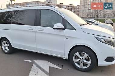 Мінівен Mercedes-Benz V-Class 2015 в 