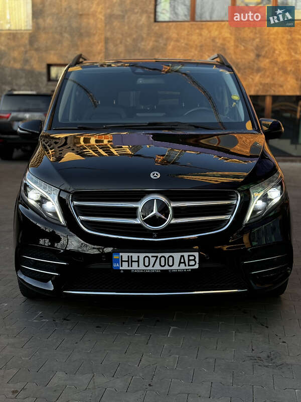 Mercedes-Benz V-Class 2017