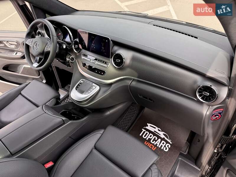 Минивэн Mercedes-Benz V-Class 2022 в Киеве