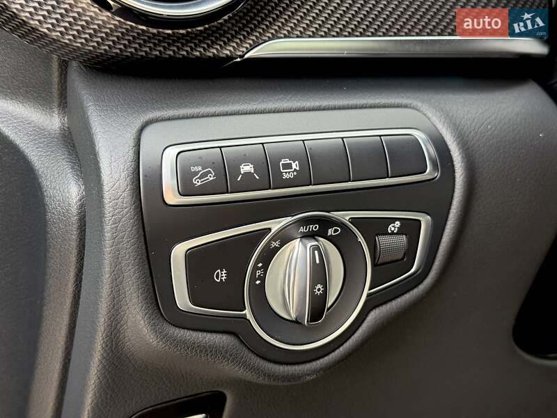 Минивэн Mercedes-Benz V-Class 2022 в Киеве