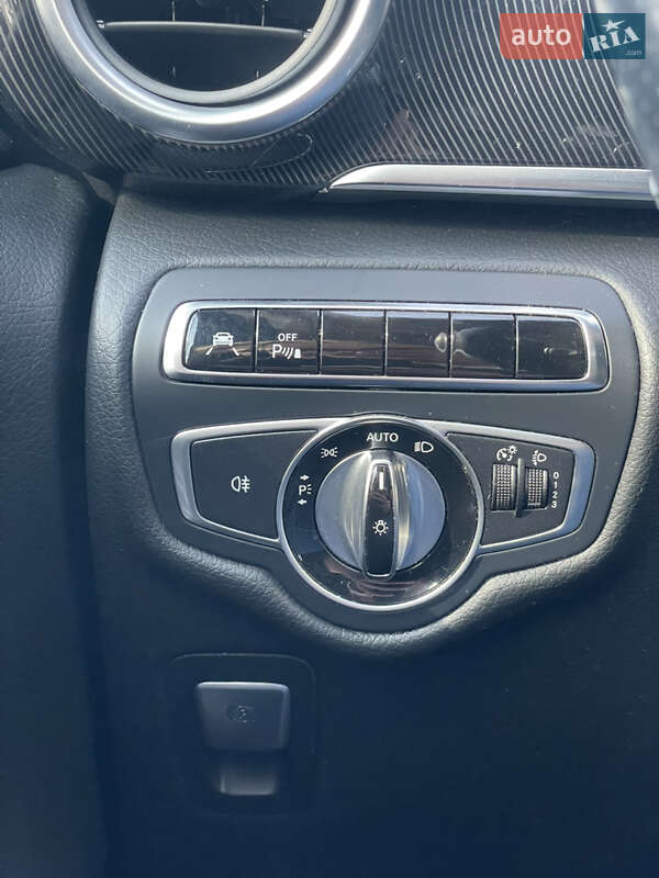 Минивэн Mercedes-Benz V-Class 2016 в Тальном