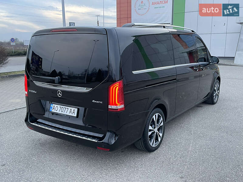 Минивэн Mercedes-Benz V-Class 2016 в Виноградове