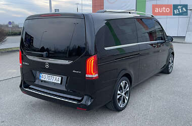 Мінівен Mercedes-Benz V-Class 2016 в 