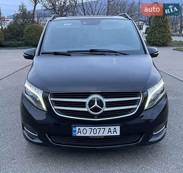 Минивэн Mercedes-Benz V-Class 2016 в Виноградове