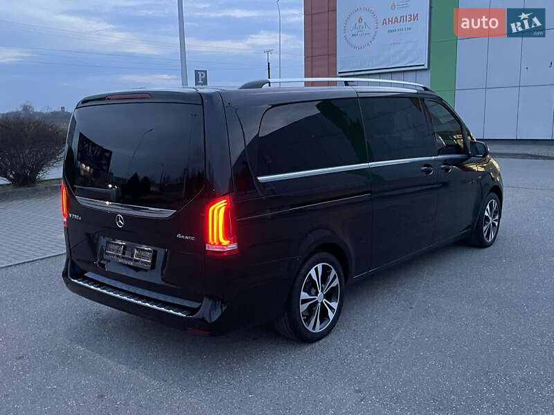 Минивэн Mercedes-Benz V-Class 2016 в Виноградове