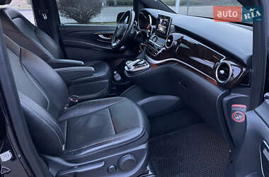 Мінівен Mercedes-Benz V-Class 2016 в 