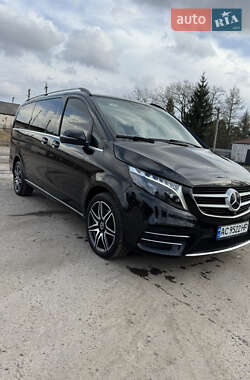 Минивэн Mercedes-Benz V-Class 2018 в 