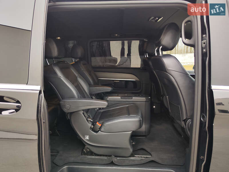 Минивэн Mercedes-Benz V-Class 2014 в Луцке фото 66 Минивэн Mercedes-Benz V-Class 2014 в Луцке