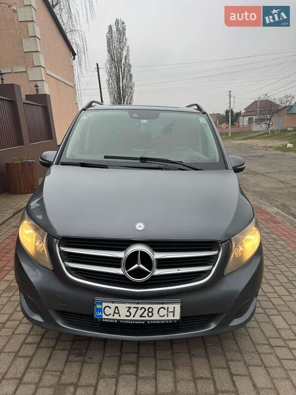 Mercedes-Benz V-Class 2015