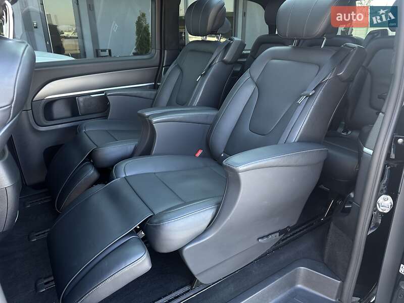 Минивэн Mercedes-Benz V-Class 2020 в Мукачево