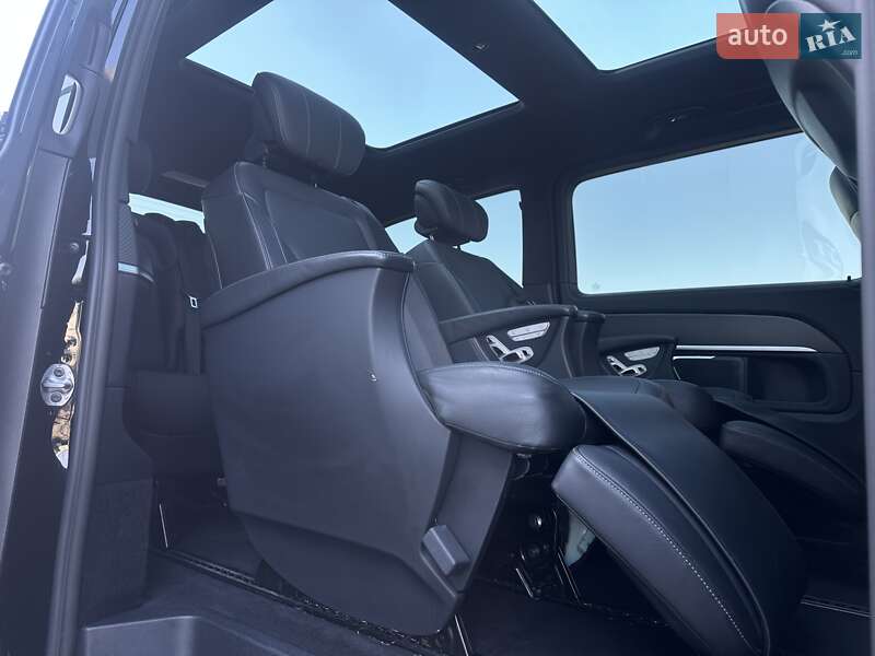 Минивэн Mercedes-Benz V-Class 2020 в Мукачево