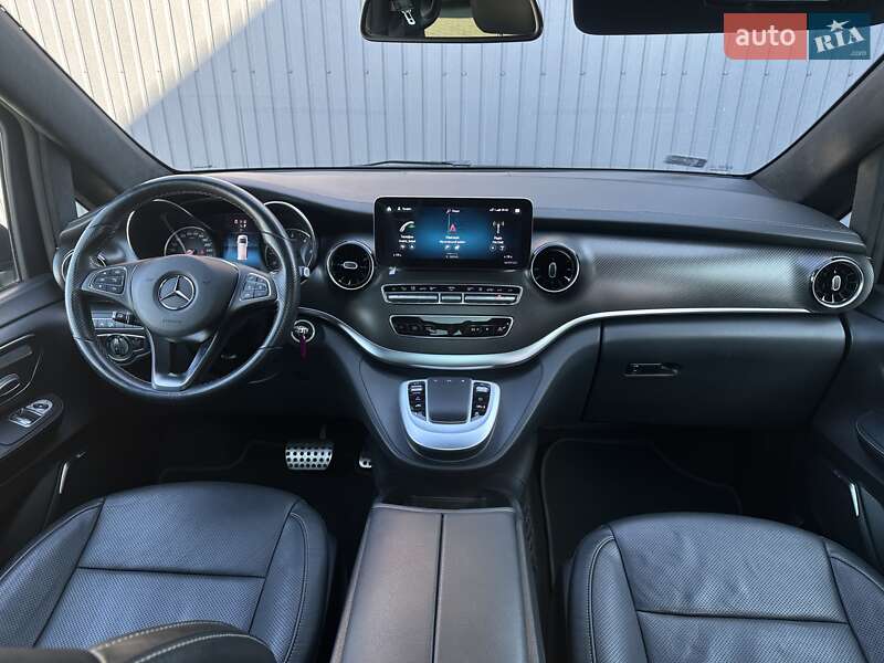 Минивэн Mercedes-Benz V-Class 2020 в Мукачево