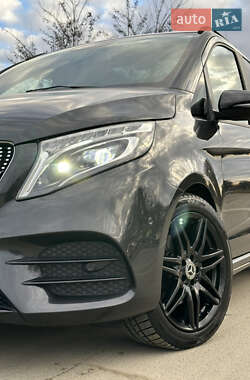 Минивэн Mercedes-Benz V-Class 2021 в 