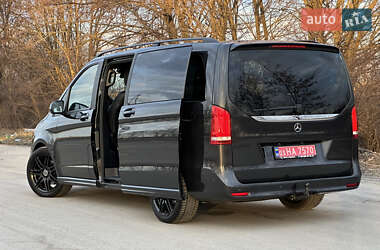 Минивэн Mercedes-Benz V-Class 2021 в 