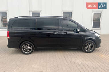 Минивэн Mercedes-Benz V-Class 2016 в 