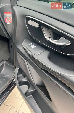 Минивэн Mercedes-Benz V-Class 2016 в 