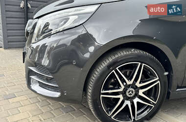 Минивэн Mercedes-Benz V-Class 2021 в 