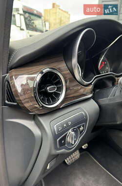 Минивэн Mercedes-Benz V-Class 2021 в 