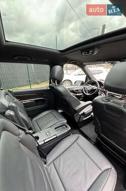 Минивэн Mercedes-Benz V-Class 2021 в 