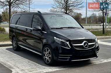 Минивэн Mercedes-Benz V-Class 2023 в 