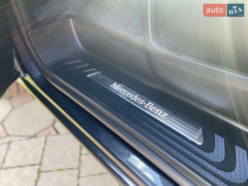 Минивэн Mercedes-Benz V-Class 2023 в Мукачево