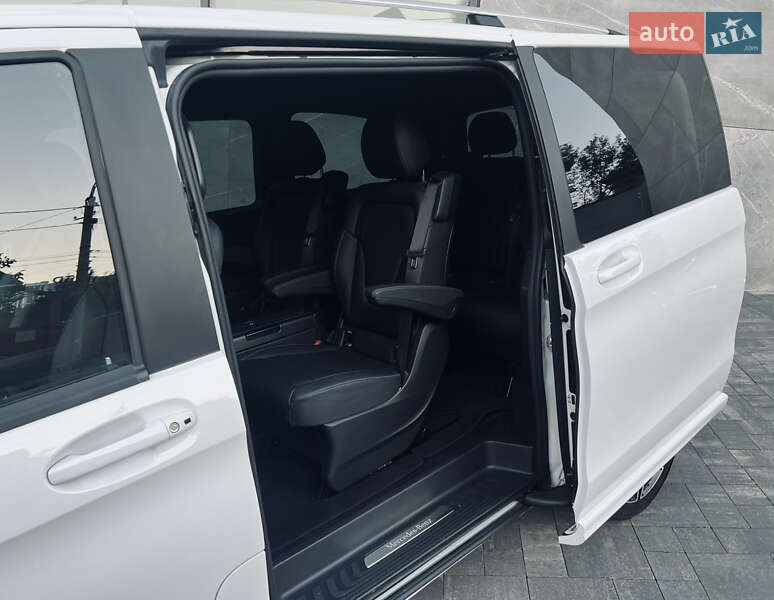 Минивэн Mercedes-Benz V-Class 2020 в Киеве