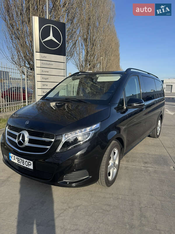 Минивэн Mercedes-Benz V-Class 2018 в 