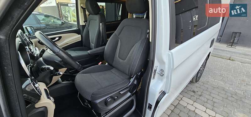 Мінівен Mercedes-Benz V-Class 2020 в Тернополі