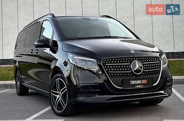 Минивэн Mercedes-Benz V-Class 2024 в 