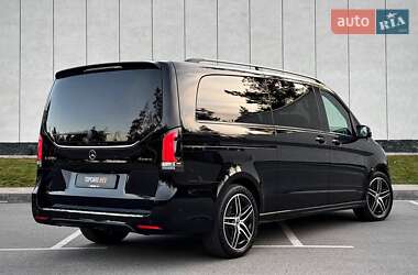 Минивэн Mercedes-Benz V-Class 2024 в 