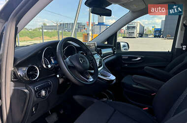 Мінівен Mercedes-Benz V-Class 2023 в 