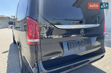 Мінівен Mercedes-Benz V-Class 2018 в 