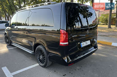 Минивэн Mercedes-Benz V-Class 2015 в 