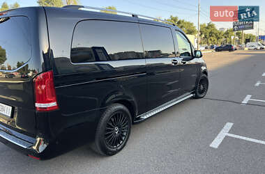 Минивэн Mercedes-Benz V-Class 2015 в 