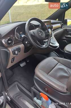 Минивэн Mercedes-Benz V-Class 2021 в 