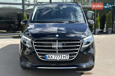 Мінівен Mercedes-Benz V-Class 2016 в 