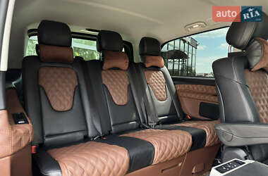 Мінівен Mercedes-Benz V-Class 2016 в 