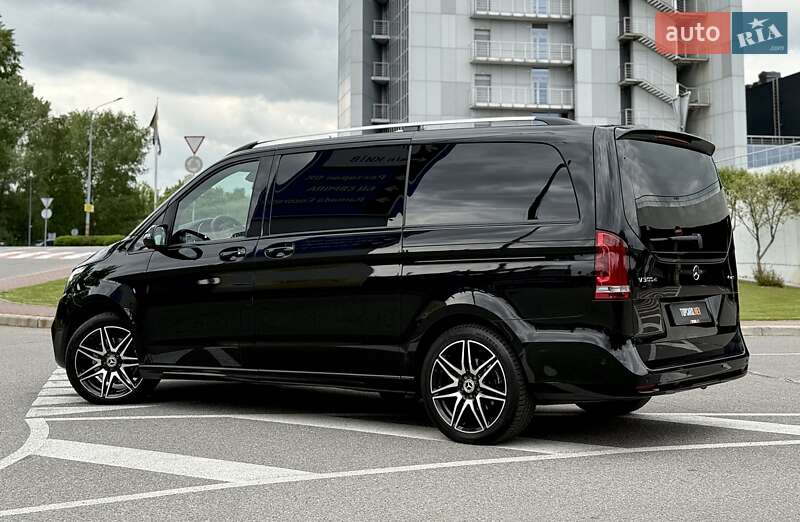 Минивэн Mercedes-Benz V-Class 2022 в Киеве