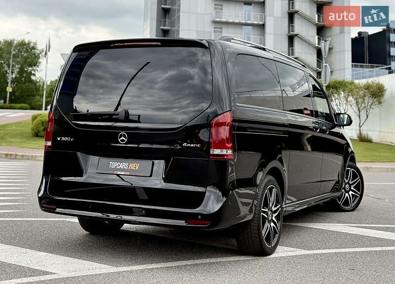 Минивэн Mercedes-Benz V-Class 2022 в Киеве