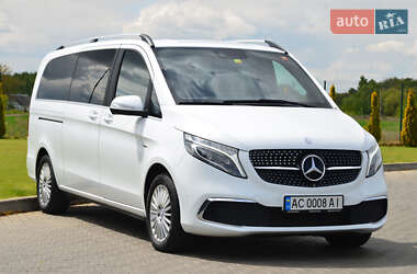 Мінівен Mercedes-Benz V-Class 2015 в Луцьку