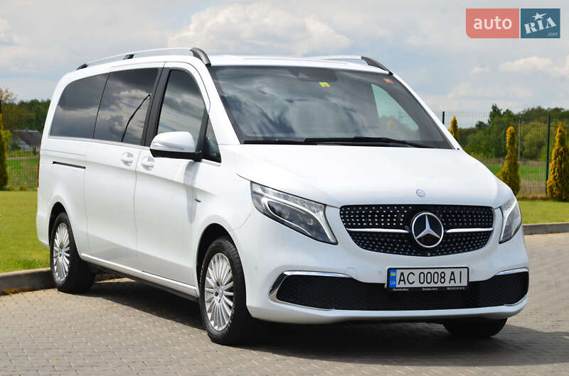 Мінівен Mercedes-Benz V-Class 2015 в Луцьку