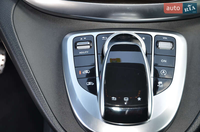 Мінівен Mercedes-Benz V-Class 2015 в Луцьку