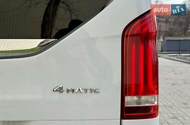 Мінівен Mercedes-Benz V-Class 2016 в 